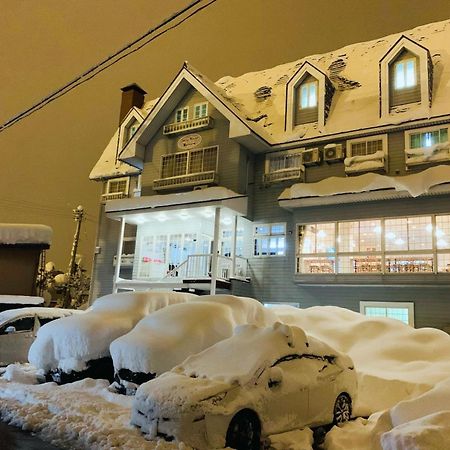 Snowhouse Memorie Hotel-石打丸山 Seki  Exterior foto